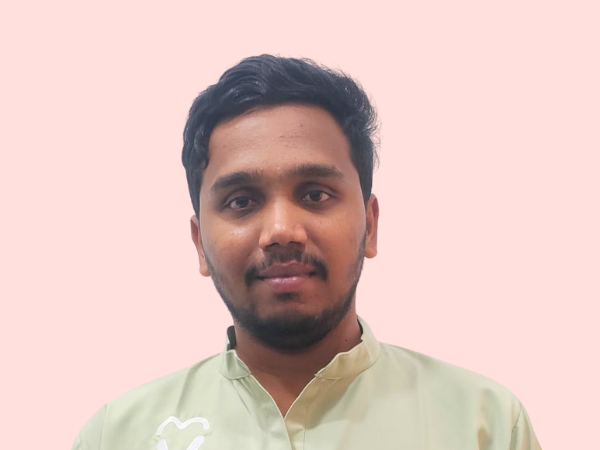 Photo of Dr Sathish Pottasiri