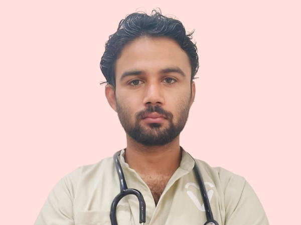 Photo of Dr Vikas Tushir
