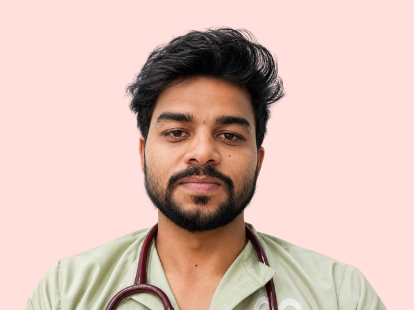 Photo of Dr Surendra Saini