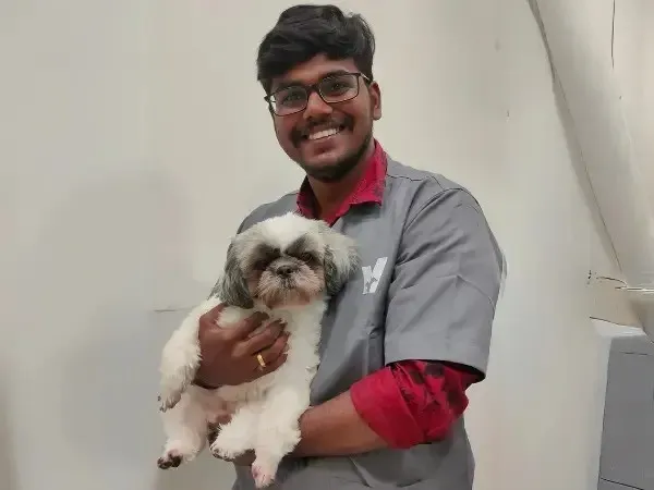 Photo of Dr. Kake Vishnu Theja Reddy